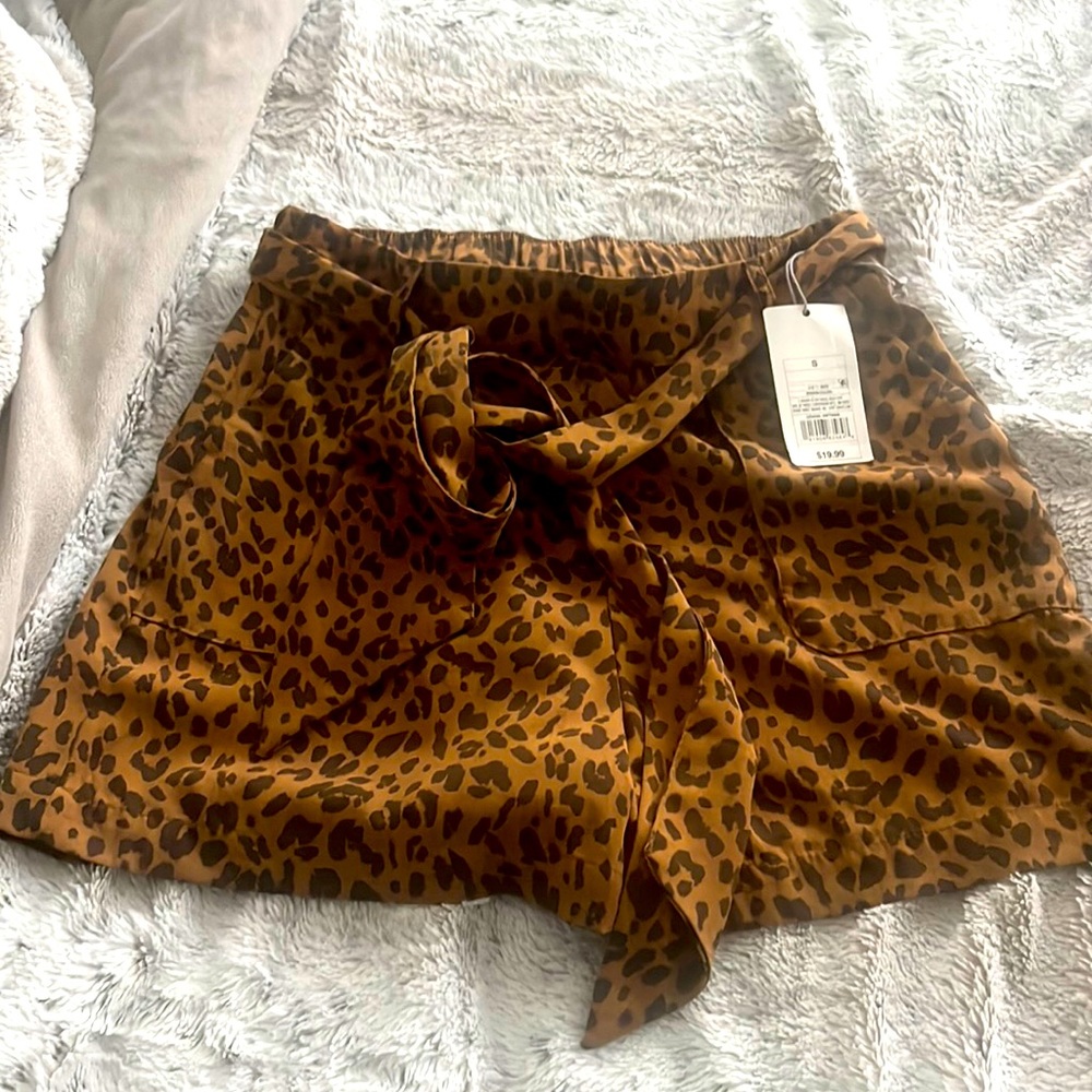 A new day leopard short brand new never worn